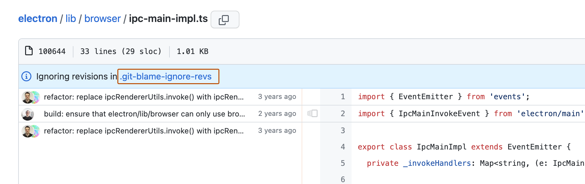 Screenshot der Blame-Ansicht für eine Datei. Das blaue Banner „Ignoring revisions“ enthält einen Link zu „.git-blame-ignore-revs“, der orange umrandet ist.